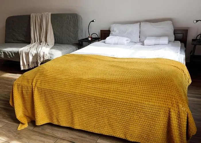 Golden - Cozy - Great Location&k28